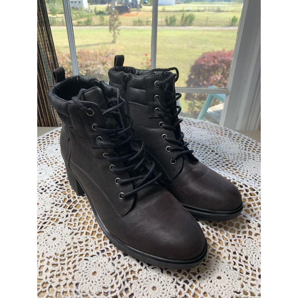 B52 by Bullboxer Devin Boots Original Style Handmade- Women's Size 11M Black